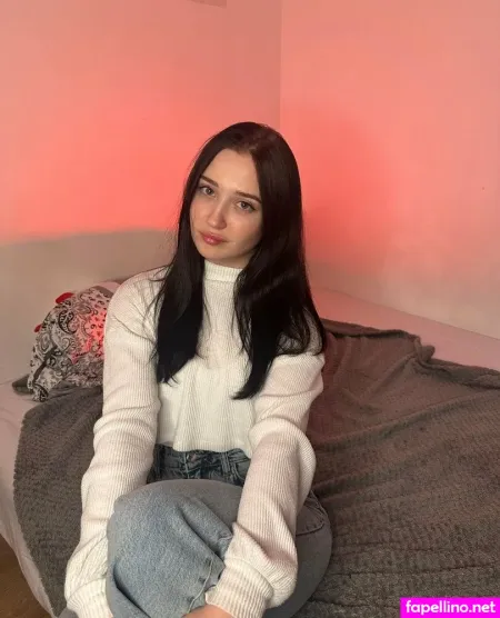 Tinylia OnlyFans Thumbnail #0me2eCmuXp