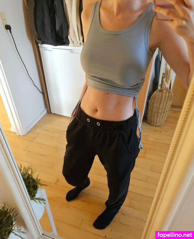 tinylittlethingsandstuffs, tinylittlethingy Nude Leaked OnlyFans Photo #azXo5BkKGg