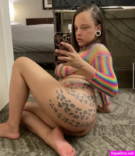 Tinylove143 OnlyFans Thumbnail #sKLIlGShbT