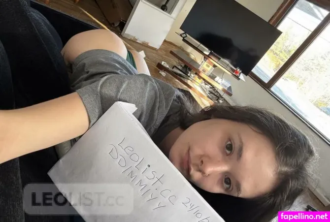 Tinymaeva 1 OnlyFans Thumbnail #1mMn1akP9a