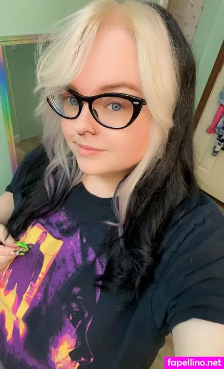 Tinymortician89 OnlyFans Thumbnail #6CyNKyLFl9