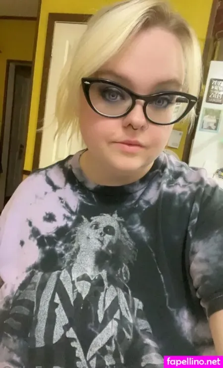 Tinymortician89 OnlyFans Thumbnail #MZ5BFE4ws5