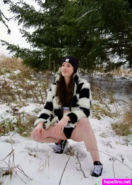 Tinypalemarshmallow OnlyFans Thumbnail #BRJxM7P60L