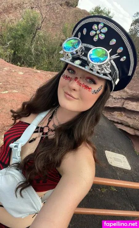 Tinypalemarshmallow OnlyFans Thumbnail #Slk0cNik6A