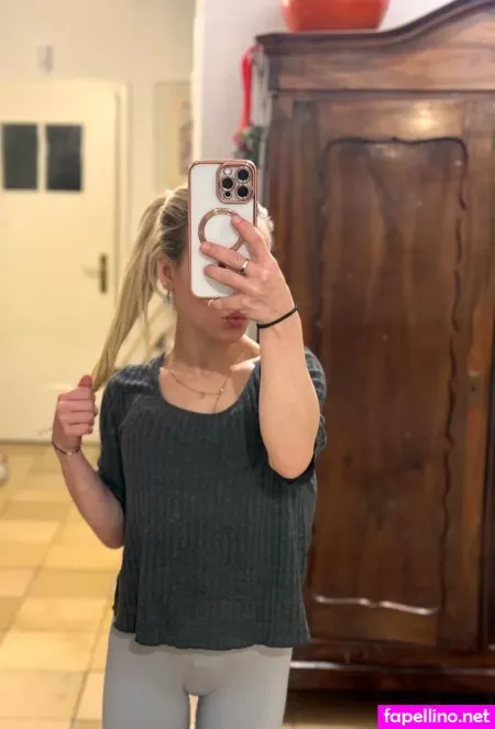 Tinypawg OnlyFans Thumbnail #lX6PjwLpaL