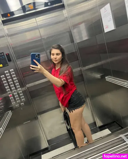 Tinypeach2021 OnlyFans Thumbnail #2v90HDtnqz