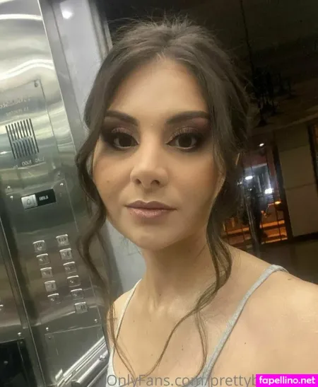 Tinypeach2021 OnlyFans Thumbnail #FoRAtOzG9n