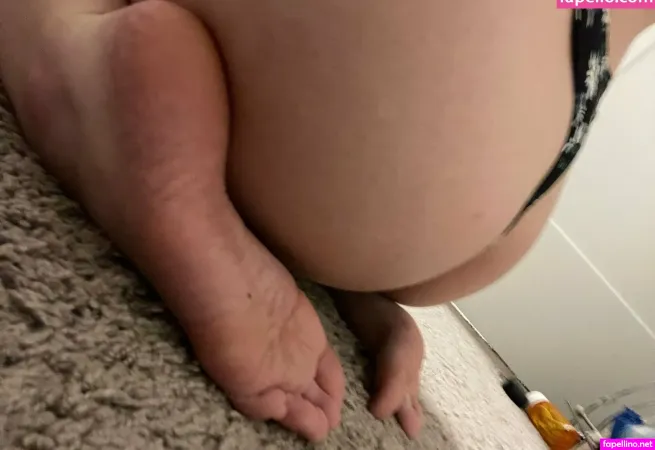 Tinypillowtitties 1 OnlyFans Thumbnail #RevJWpvFL4