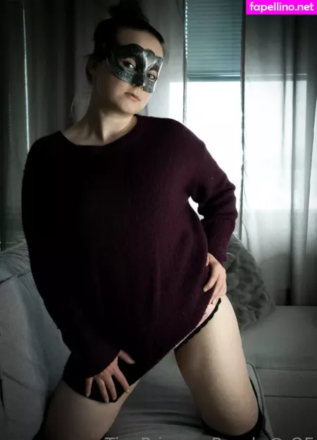 Tinyprincesspeach OnlyFans Thumbnail #UNfw0jOAG2