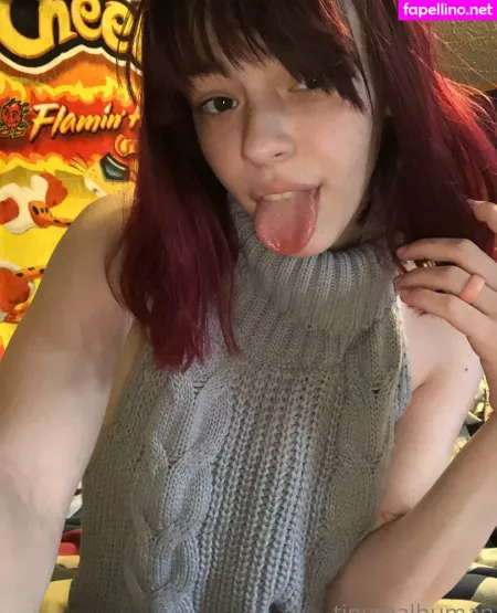 Tinyrealmoth OnlyFans Thumbnail #puWTvSrgyz