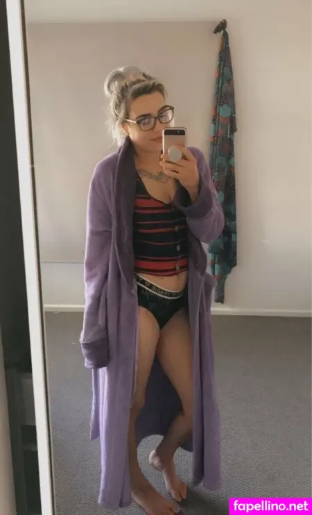 Tinytemptress17 OnlyFans Thumbnail #EvJ4KTn75e