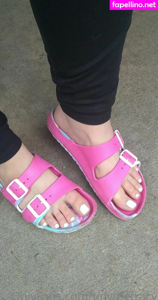 t_to_the_racy, tinytoetracy Nude Leaked OnlyFans Photo #ETmeIx1hhp