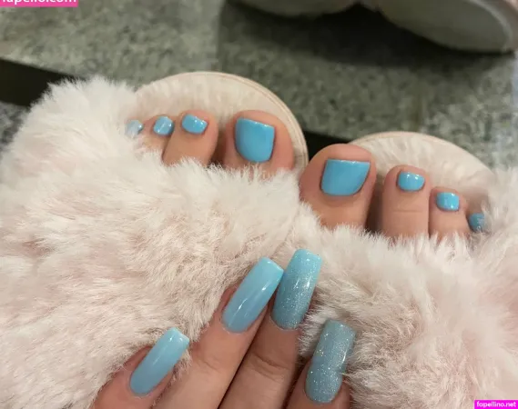 Tinytwinklers OnlyFans Thumbnail #O4moZBnOtv