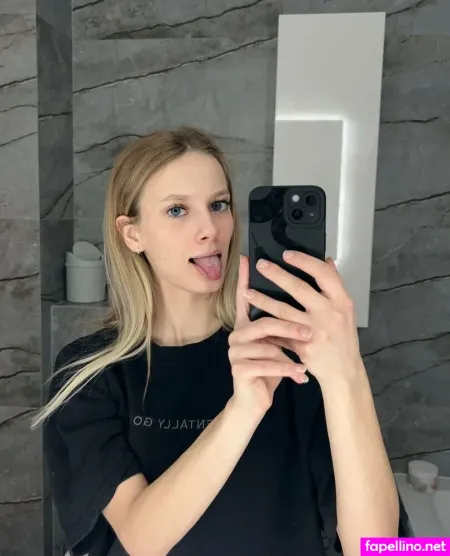 Tinyxxjoys OnlyFans Thumbnail #26QrWK4DFc