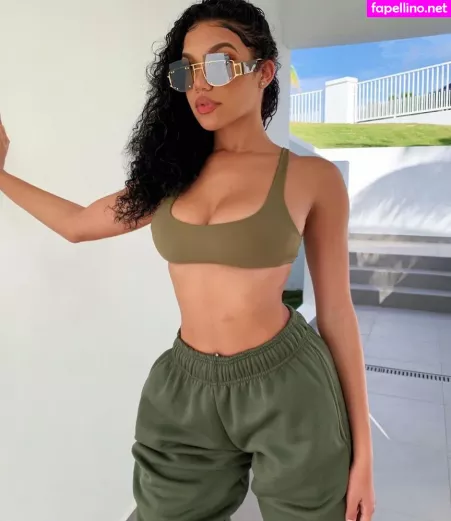 Tiona Fernan OnlyFans Thumbnail #uPzj3pFlv9