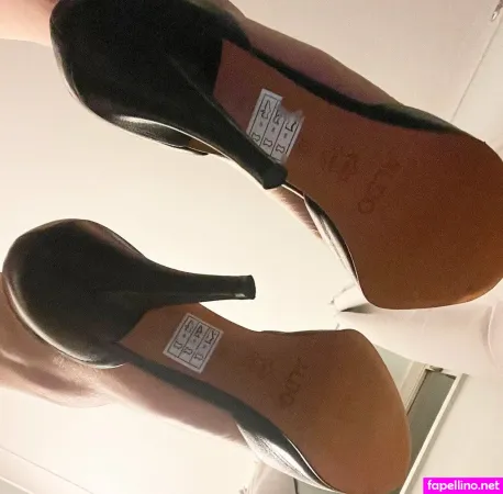 Tippystastytoes OnlyFans Thumbnail #XizoxkB08T