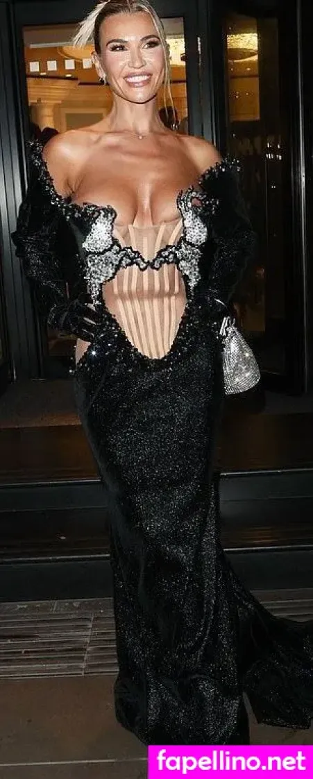 Tipsy Pridebritain OnlyFans Thumbnail #5U1fm6lkJE