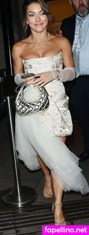 Tipsy PrideBritain Nude Leaked OnlyFans Photo #5WJh15a1JQ