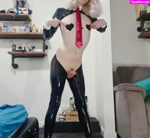 Tipsyminx OnlyFans Thumbnail #o13U2hK9xl