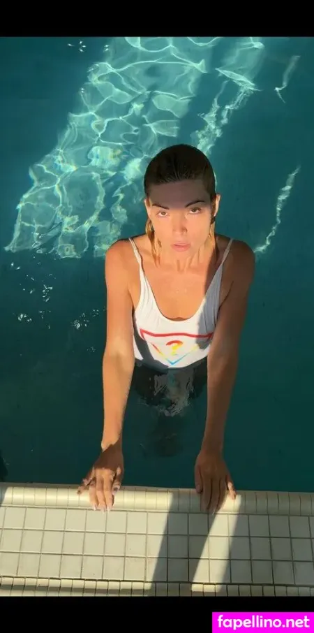 Tirzahmoreau OnlyFans Thumbnail #qBcJz5YiyN