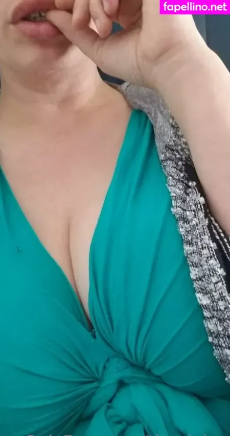 Titanialyn OnlyFans Thumbnail #SYK6mNtnlN