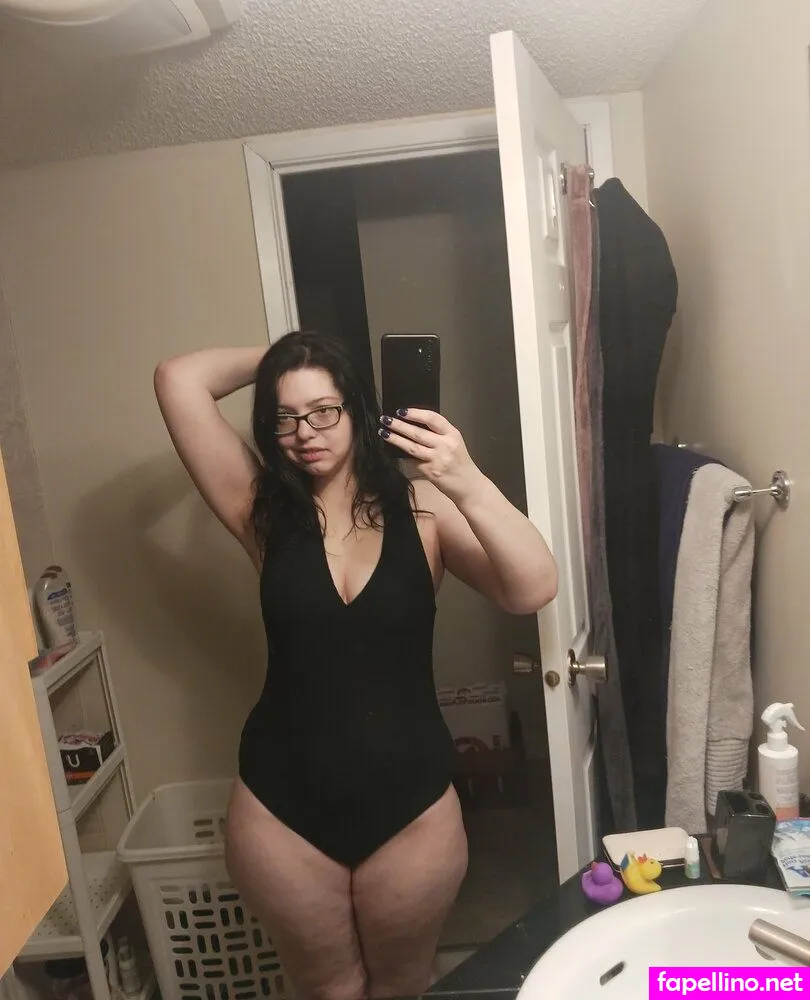 titaniaxscarlet Nude Leaked OnlyFans Photo #v1jNwGrsCE