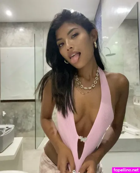 Titasaharaofficial 4 OnlyFans Thumbnail #FFvLVGV80N