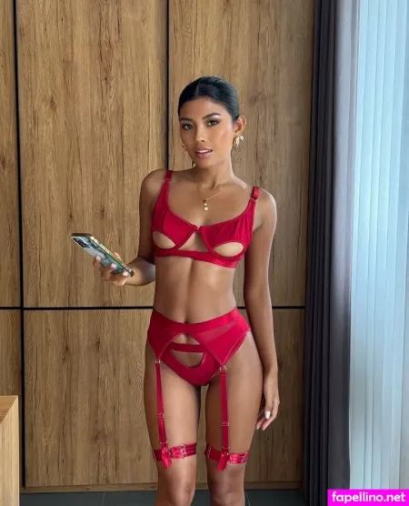 Titasaharaofficial 4 OnlyFans Thumbnail #GLFy7To2or