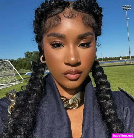 Titaylor OnlyFans Thumbnail #FbR7iUOKts