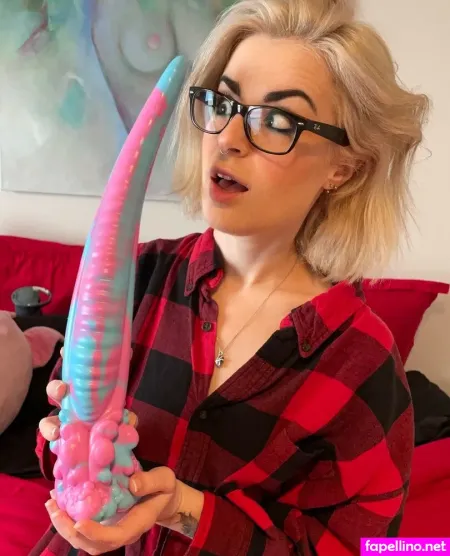 Tithegirl OnlyFans Thumbnail #ITHKpu9LxW