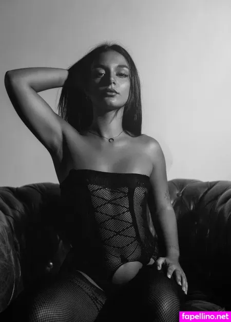 Titiny OnlyFans Thumbnail #PT0WFbtZBF