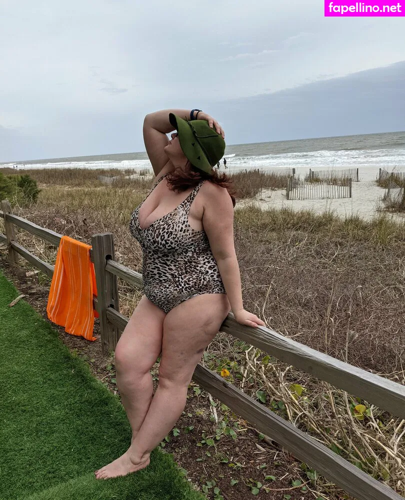 marinasboobz, tits.n.shit Nude Leaked OnlyFans Photo #2w8EN0pjZs