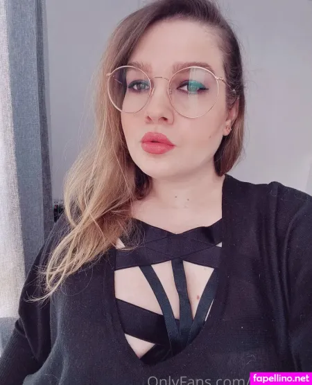 Titsjustlu OnlyFans Thumbnail #2RB2VzT2fy