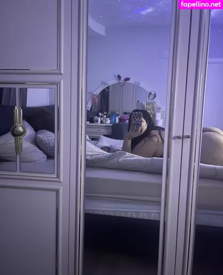 Titsqueen7 OnlyFans Thumbnail #9GYUkscqox