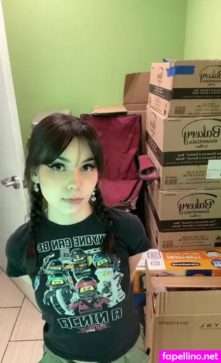 Titt1fucthalasagna Main Profile Photo