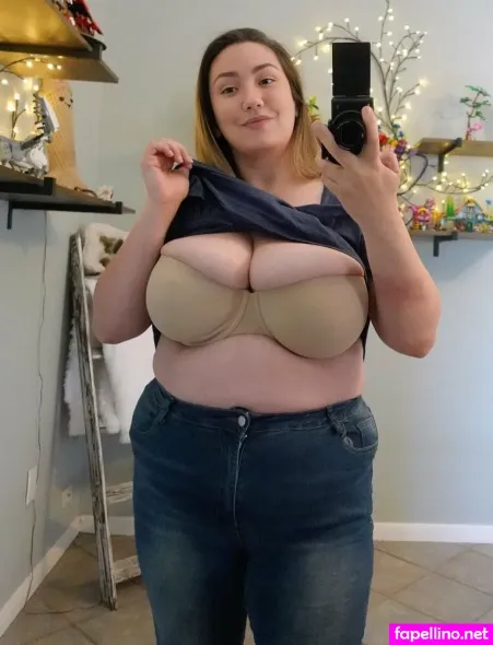 Tittiesandfeetiesfree OnlyFans Thumbnail #Q42w5YKddO