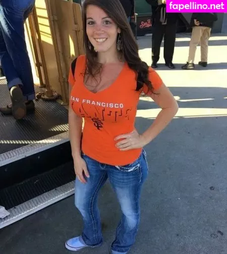 Tittyqueen77 OnlyFans Thumbnail #mRs8WGsORQ