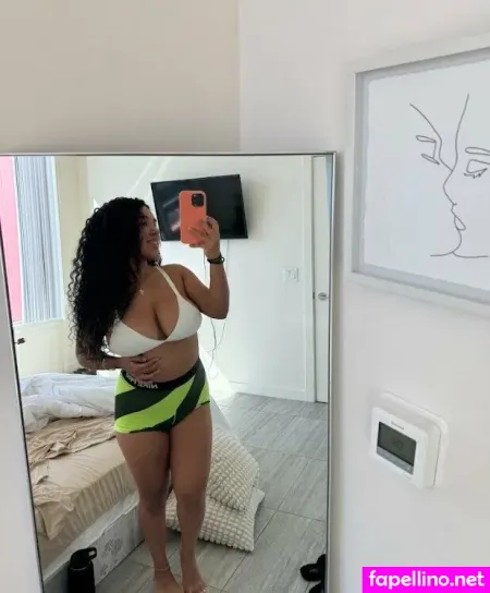 Tittytalia OnlyFans Thumbnail #mLztIbsAVb