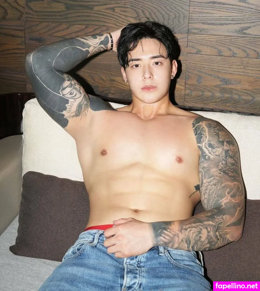 tituslow22, titusslow Nude Leaked OnlyFans Photo #pfoRBpu50R