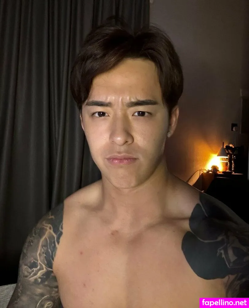 titusslow Nude Leaked OnlyFans Photo #YU6Y54VxZM
