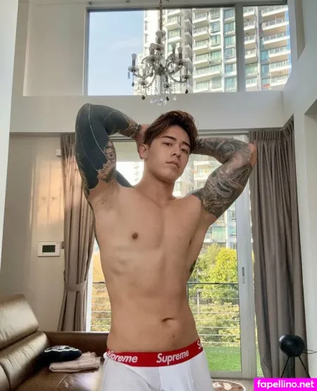 Titusslow OnlyFans Thumbnail #v1D76XnoYI