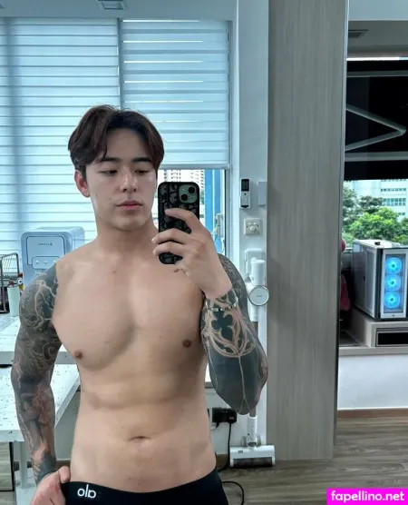 Titusslow OnlyFans Thumbnail #x0BWfimzdK