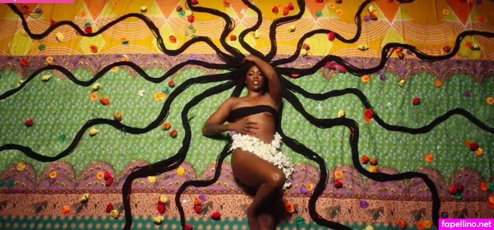 Tiwa Savage OnlyFans Thumbnail #Px3AhakgZ0