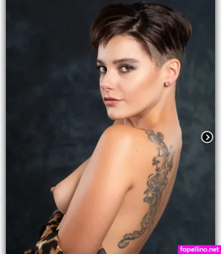 Tiziana Terry OnlyFans Thumbnail #tYrwDOIbcw