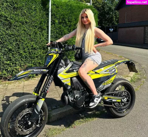 Tizimaus OnlyFans Thumbnail #2nf3a1X9zY