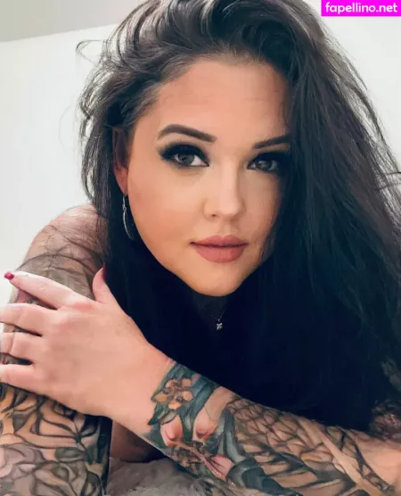 Tlc90dayrebecca OnlyFans Thumbnail #Fu61TcqGNt