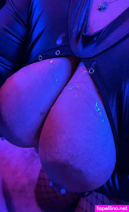 Tlngt25 8 OnlyFans Thumbnail #31FI00asZ4