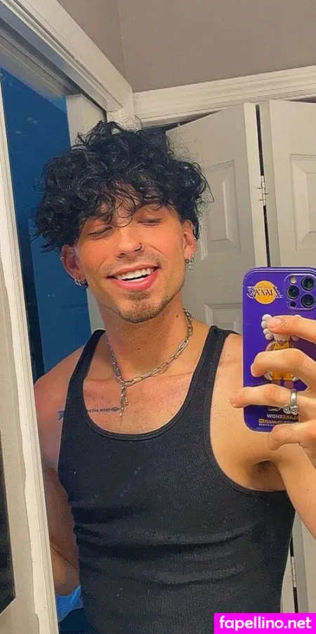 Tlointhevlone OnlyFans Thumbnail #UWRxa51U5k