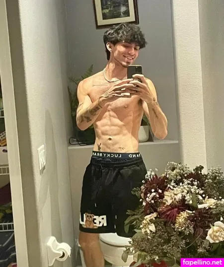 Tlointhevlone OnlyFans Thumbnail #hOrHCIVEsa