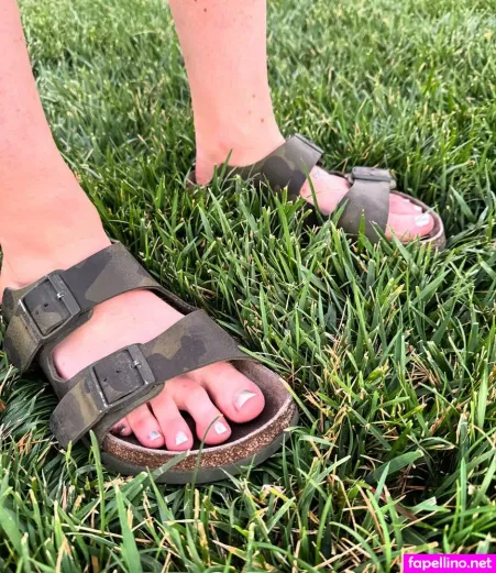 Toe Hawk OnlyFans Thumbnail #KJR6Rdzhwt